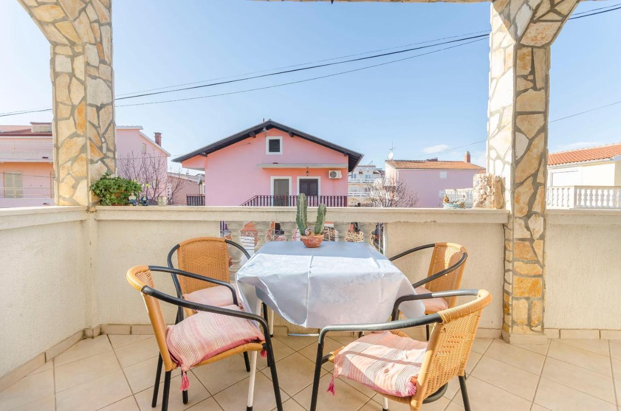 Apartments Villa Estella Срима Екстериор снимка