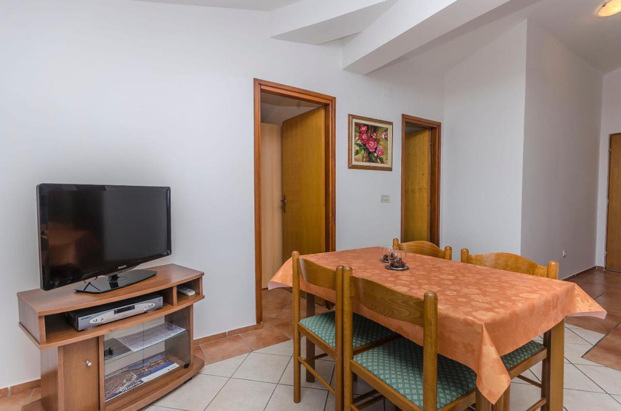 Apartments Villa Estella Срима Екстериор снимка