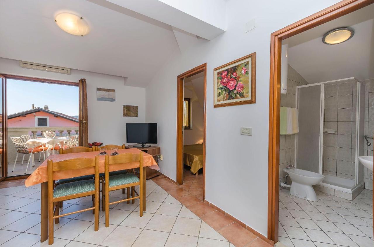 Apartments Villa Estella Срима Екстериор снимка