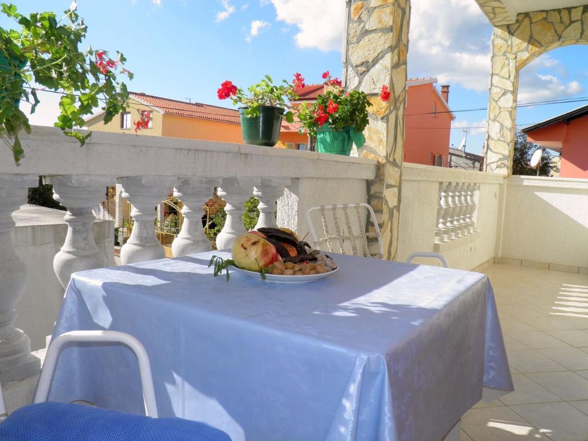 Apartments Villa Estella Срима Екстериор снимка